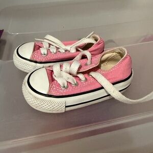 Converse Kids Shoes in Pink and White